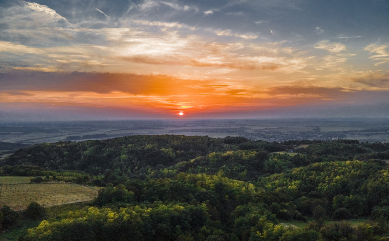 Átlagos nyári idővel búcsúzik a nyár