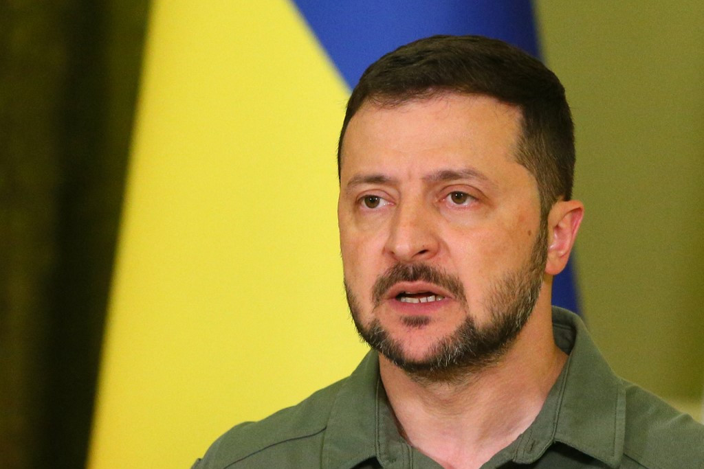 Az ukrán elnök menesztette a kárpátaljai SZBU-főnököt