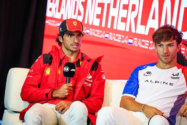 „Max körül sosem hiányzott a felhajtás” – Sainz és Gasly a holland őrületről