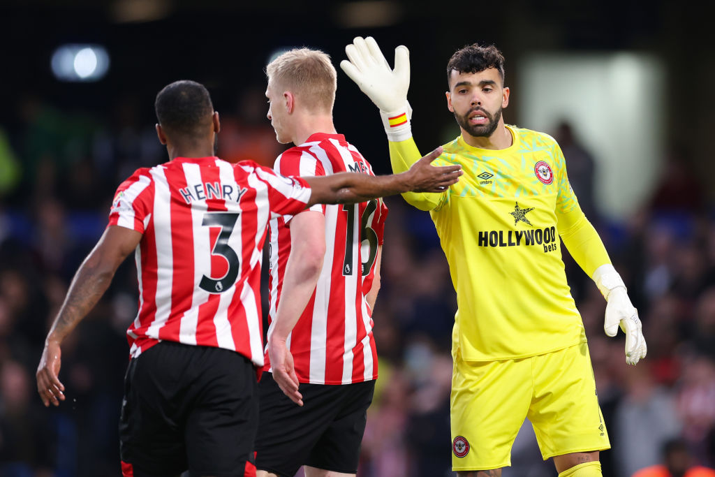 PL: kölcsönvette a Brentford kapusát az Arsenal! – Hivatalos