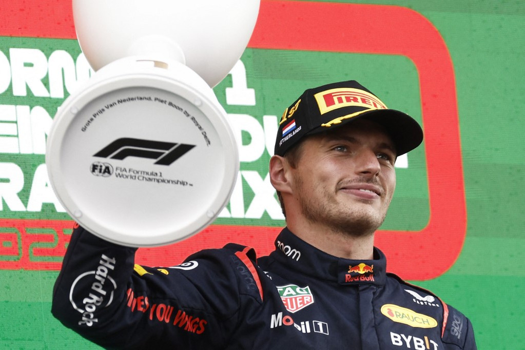 Verstappen a nemzetközi sajtó szerint megállíthatatlan