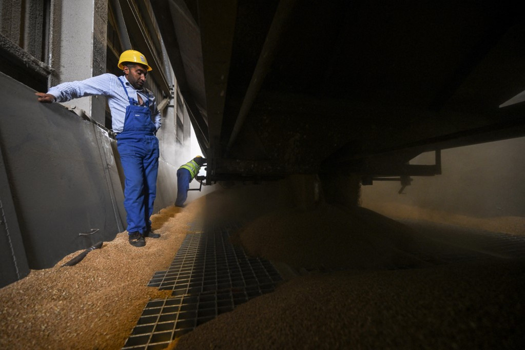 A szlovák agrártárca szerint Ukrajna ígéretet tett a gabonakivitele korlátozása miatt Szlovákiával szemben tett lépések leállítására