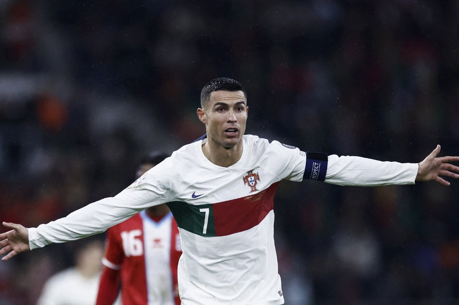 Cristiano Ronaldo megúszta sárgával a brutális talpalást +VIDEÓ