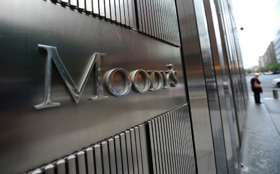 Gazdaság: Nem változtatott a magyar adósbesoroláson a Moody's