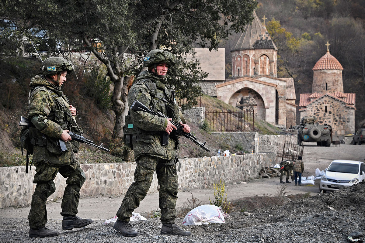 Hegyi-Karabah – Újabb összecsapás volt örmény és azeri katonák között, halottak, sebesültek