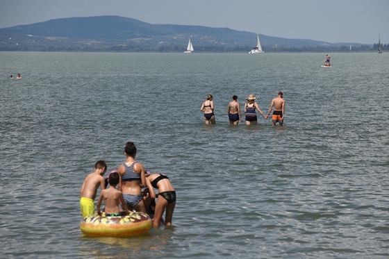 Itthon: Idős férfi fulladt a Balatonba Ábrahámhegynél