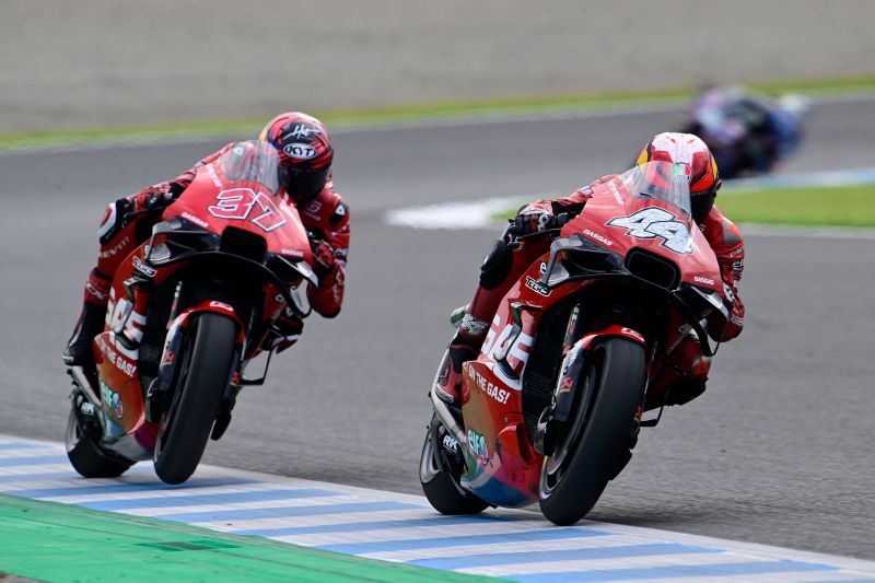 motogp-pol-espargaro-fernandez-tech3