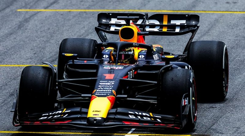 Horner szerint Verstappen 2019 után fejlődött nagyot, mára tökéletesen olvassa a futamokat