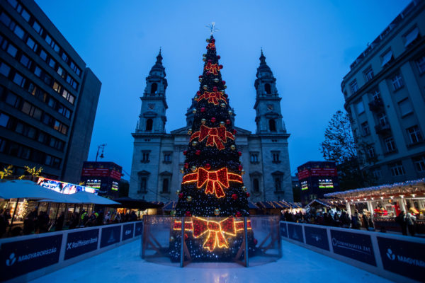 Idén is beköltözött Budapest szívébe az igazi, autentikus karácsonyi hangulat