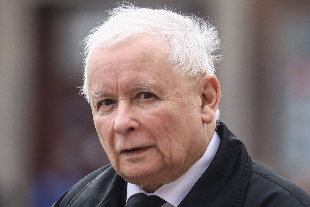 Kaczynski: Meg kell állítani az uniós alapszerződések módosítását!