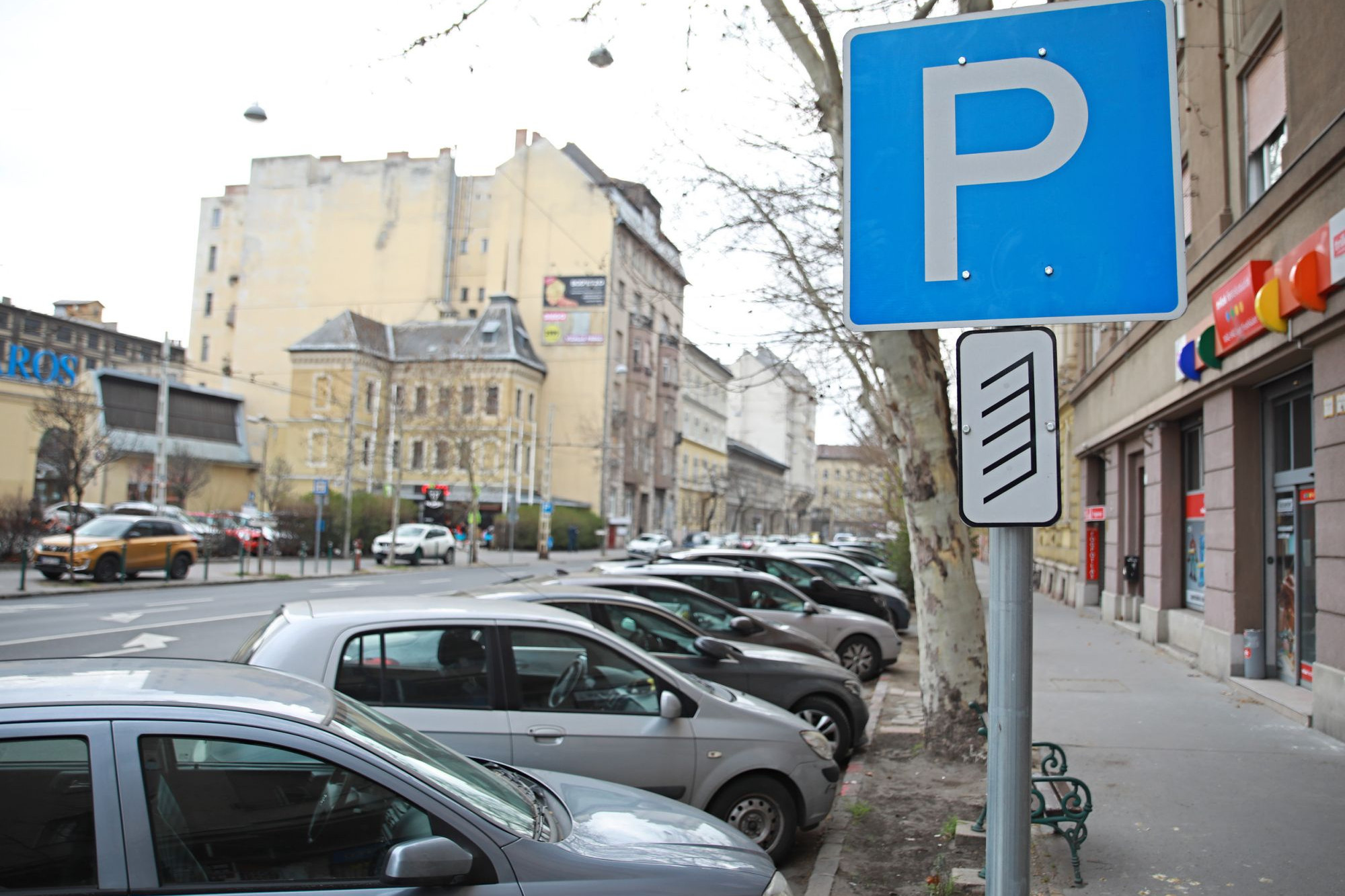 Karácsonyék még több parkolót tennének fizetőssé