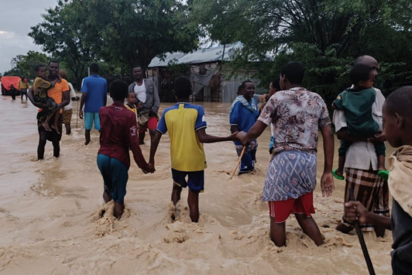 Kelet-Afrikában pusztít a víz