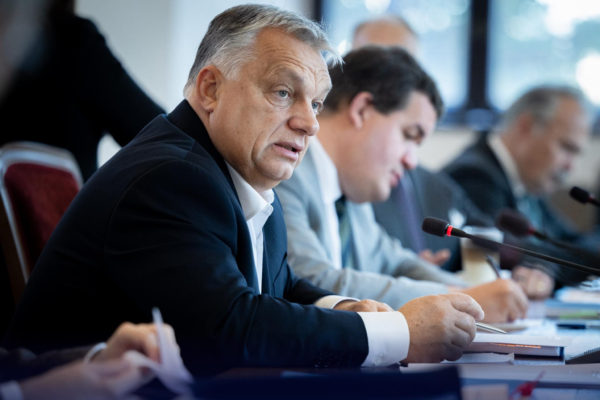 Orbán Viktor: A következő évek a szuverenitásunk megvédéséről fognak szólni