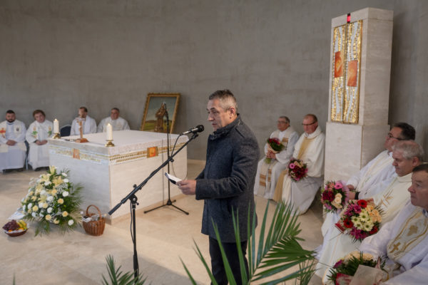 Potápi Árpád János: A templomépítések a közösségek megerősítését szolgálják