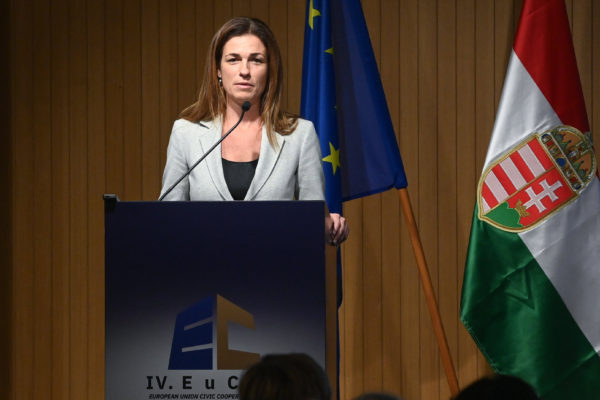 Varga Judit: A szuverenistáknak vissza kell vezetniük Európát az ész ösvényére