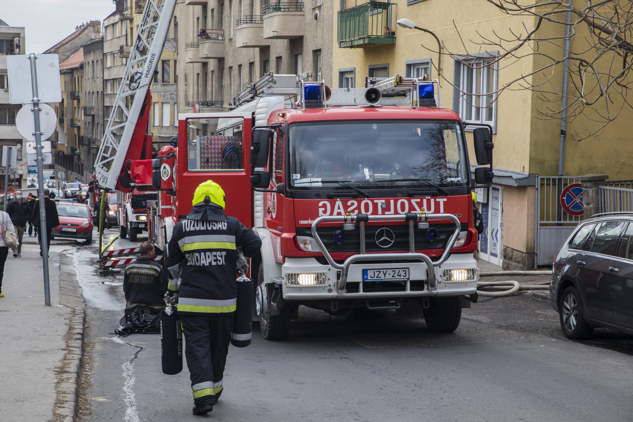 Apróságokon is múlhat a karácsonyi lakástűz megelőzése