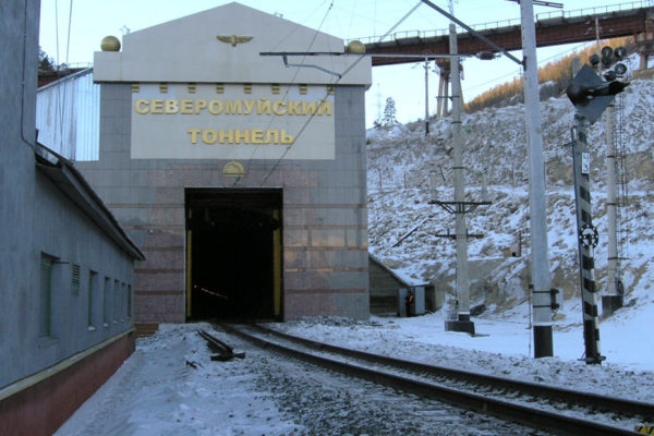 Az ukránok robbanthatták fel az Oroszországot Kínával összekötő vasútvonalat + VIDEÓK