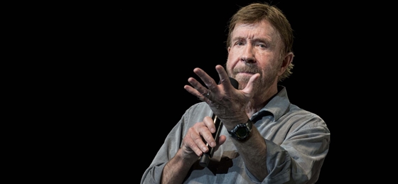 Élet+Stílus: Chuck Norris 80 felett sem áll le, újabb akciófilmet forgat