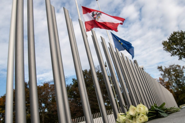 EUobserver: Ausztria is blokkolja az EU 12. oroszellenes szankciós csomagját