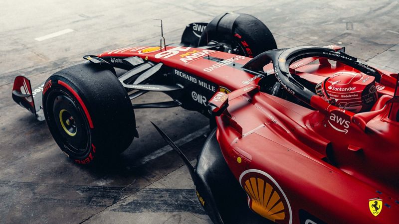 Jön az új Ferrari, Hamiltont célozza Russell: a vasárnapi F1-es hírek