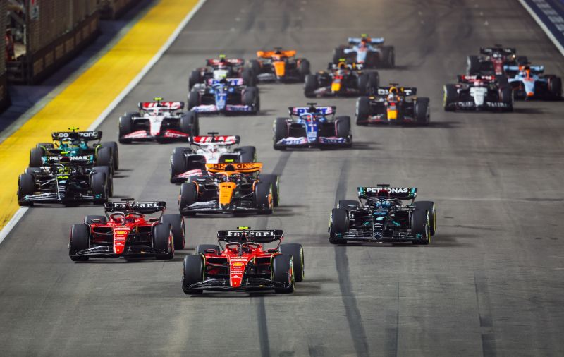 ki lehet Verstappen F1-es kihívója 2024-ben?