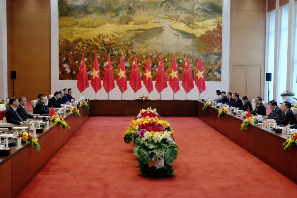Kínai elnök: Stratégiai döntés a közös jövőjű közösség építése Vietnammal
