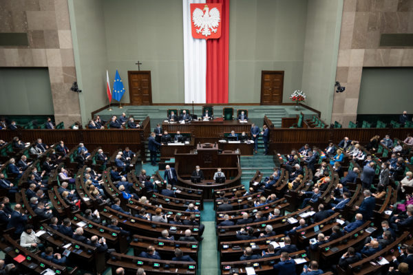 Lengyel kormányalakítás: a szejm bizalmat szavazott Donald Tusk kormányának