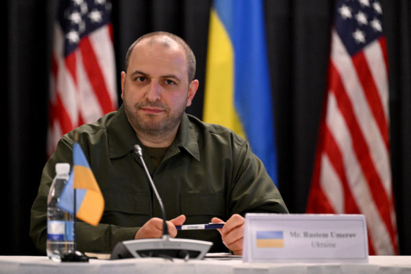 Umerov Washingtonban megvitatta Lloyd Austinnal Ukrajna 2024-es hadműveleti tervét