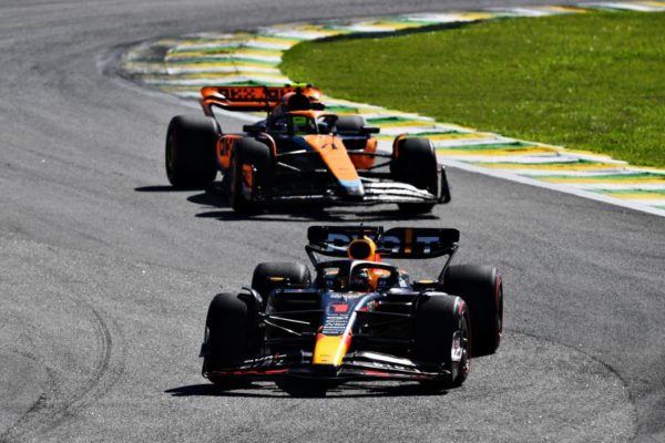 Verstappen a McLarent várja fő kihívónak 2024-re