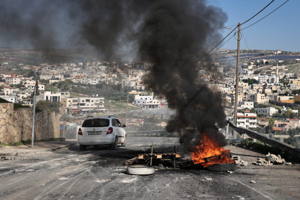 Ciszjordániai zsidó települést megtámadó három palesztint ölt meg az izraeli hadsereg