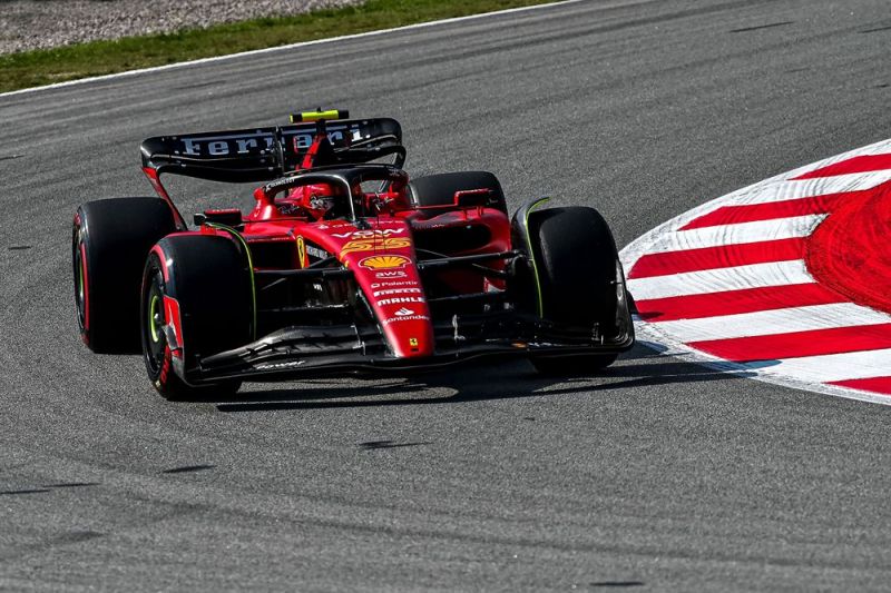 f1-ferrari-barcelona-2023