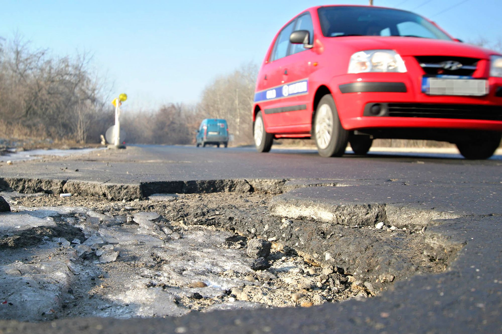 Kátyúváros lett Budapest – Karácsony nem ad elég pénzt a Budapest Közútnak