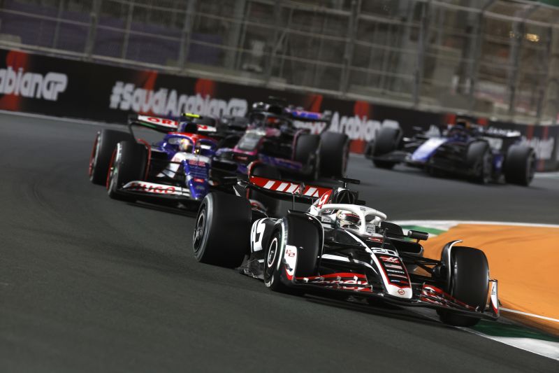 f1-magnussen-haas-dzsidda-1