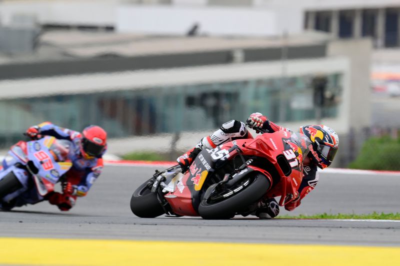 motogp-acosta-marquez