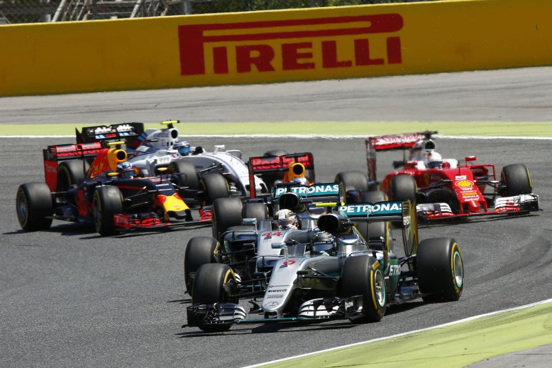 f1-rosberg-hamilton-mercedes