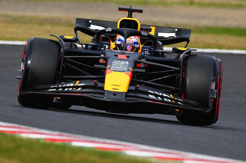 f1-verstappen-redbull-suzuka-day2-3