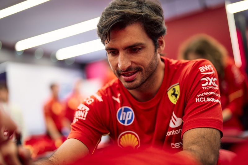 f1-sainz-ferrari-day0-imola