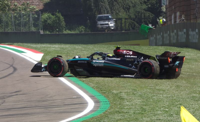 f1-hamilton-fp1